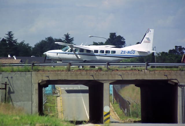 ZS-NGO - Cessna
