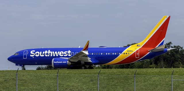 N8881L - Boeing