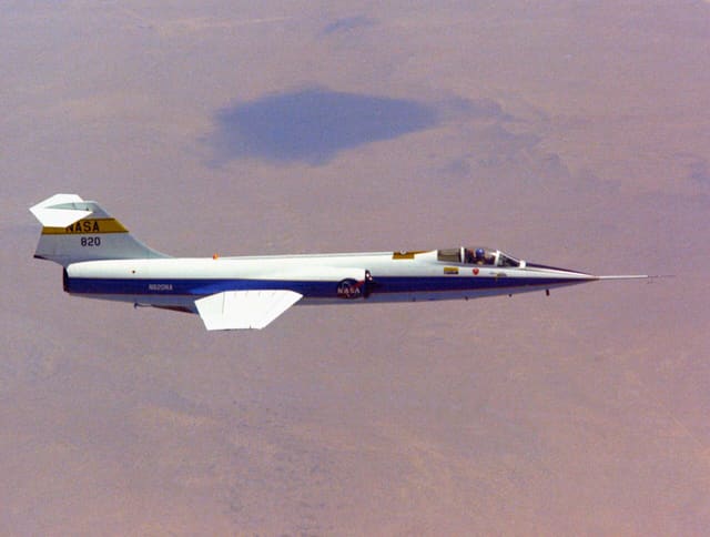 N820NA - Lockheed