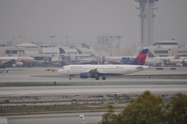 N366NW - Airbus