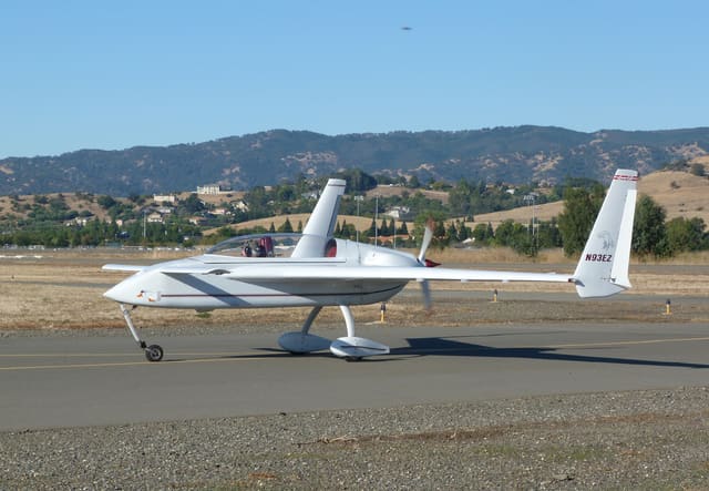 N93EZ - Aircraft
