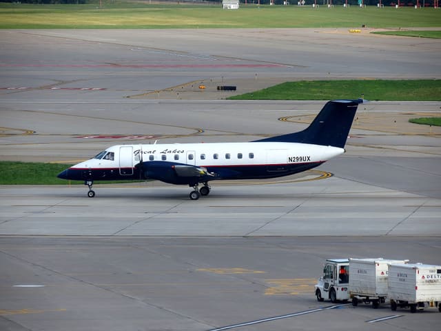N299UX - Embraer