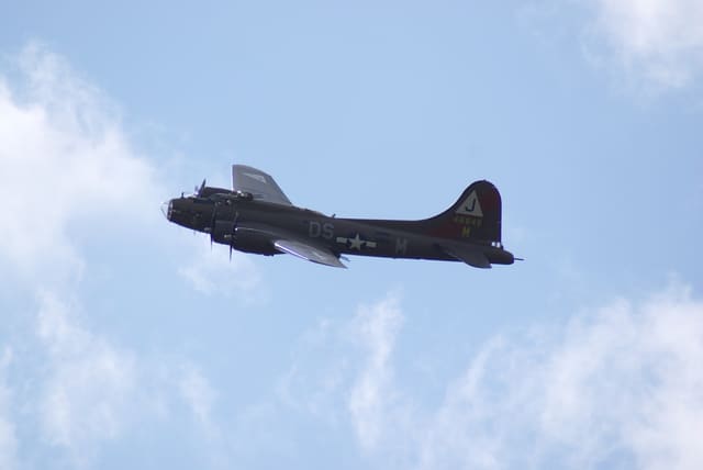  - Aircraft