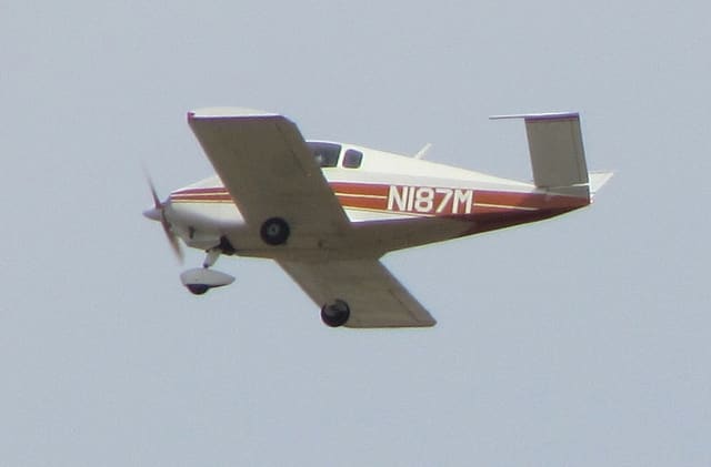 N187M - Single-engine aircraft