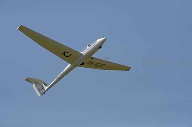 PH-1537 - Glider