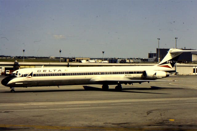 N978DL - Douglas