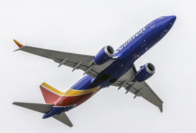N8821S - Boeing
