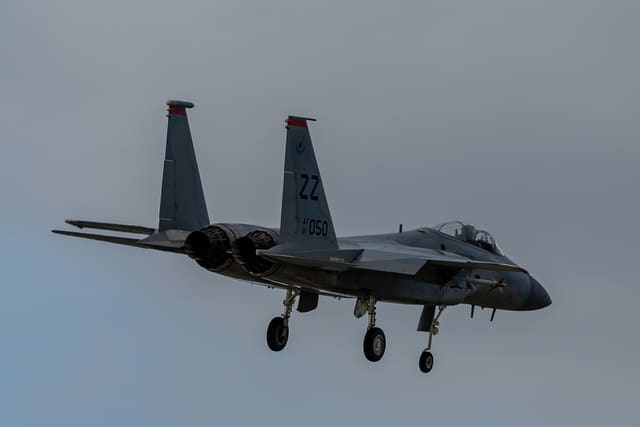  - Twin-engine aircraft
