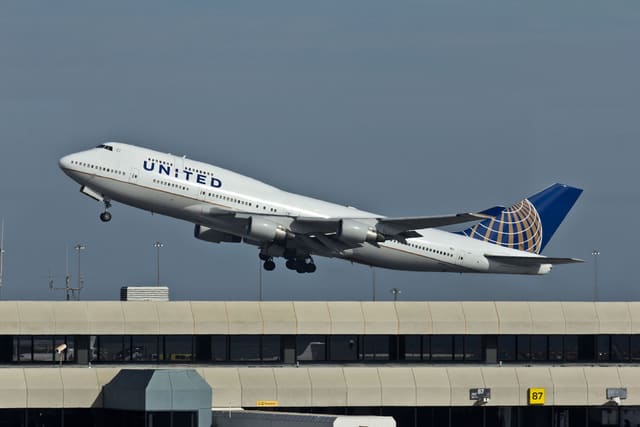 N118UA - Boeing