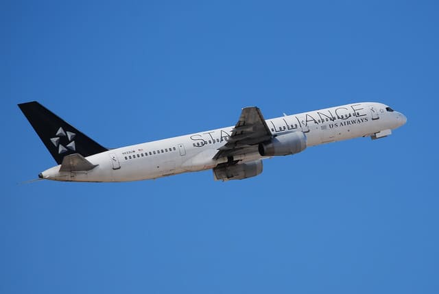 N933UW - Aircraft