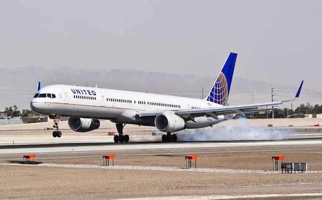 N57864 - Boeing