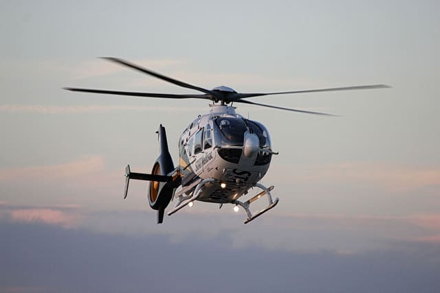 N868ME - Helicopter