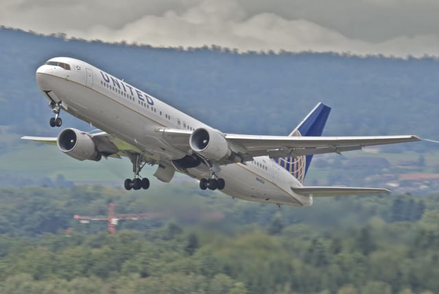 N643UA - Boeing