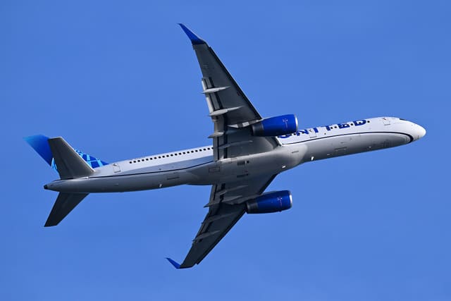 N34137 - Boeing