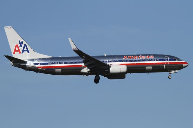 N869NN - Boeing