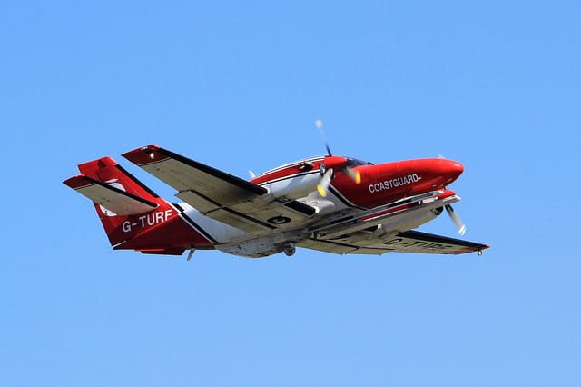 G-TURF - Twin-engine aircraft