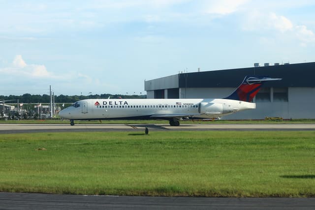 N988DN - Aircraft