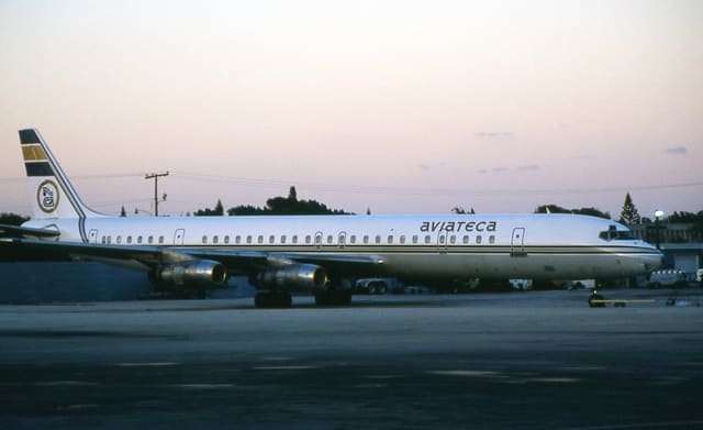 N30UA - Boeing