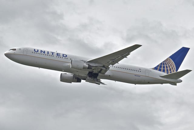 N643UA - Boeing