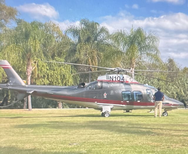 N104EC - Helicopter