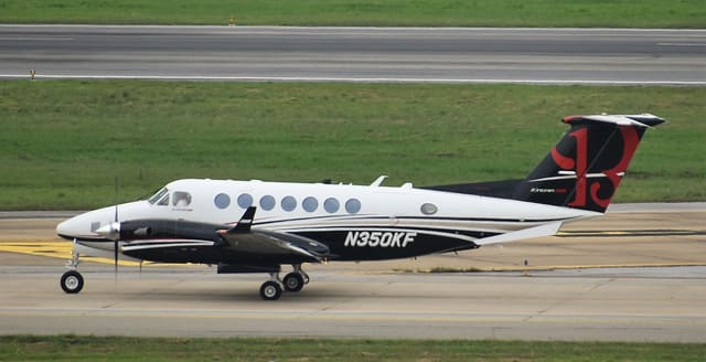 N350KF - Beechcraft