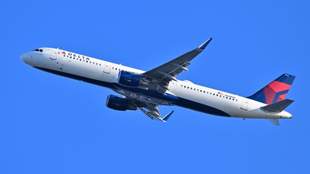 N328DN - Airbus