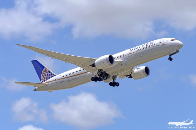 N17963 - Boeing