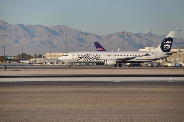 N323AS - Boeing