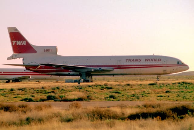 N31023 - Lockheed