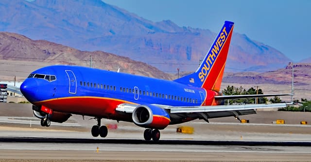 N658SW - Boeing