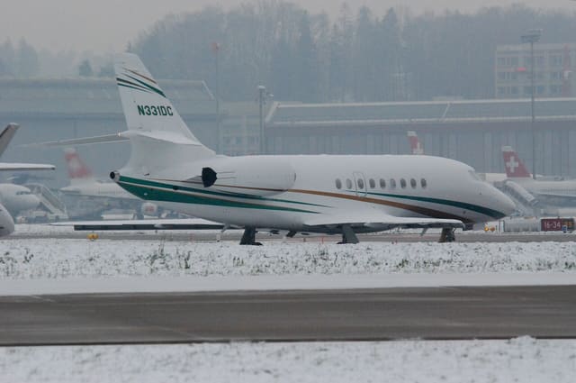 N331DC - Business jet
