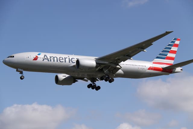 N772AN - Boeing