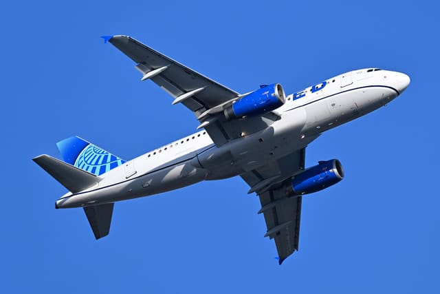 N854UA - Airbus