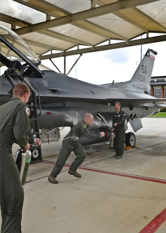  - Single-engine aircraft