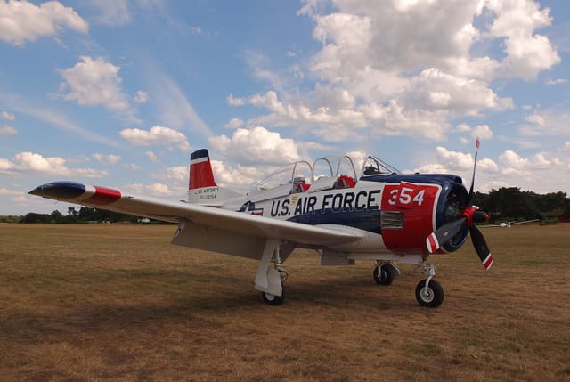 N1328B - Warbird