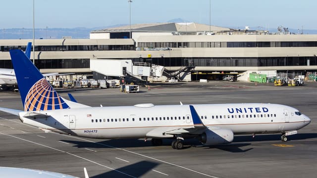 N36472 - Boeing