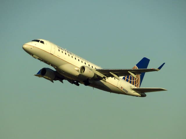 N856RW - Embraer