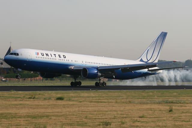 N644UA - Boeing