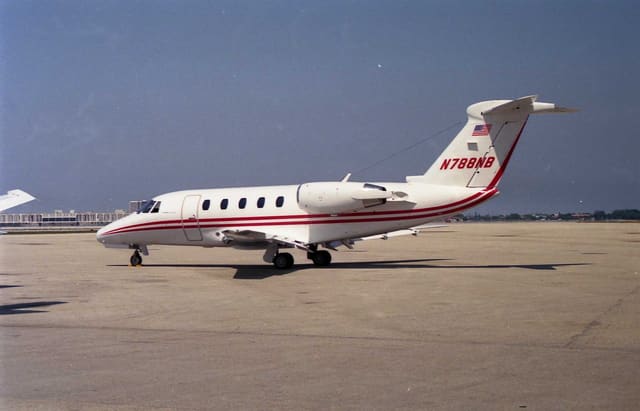 N788NB - Business jet