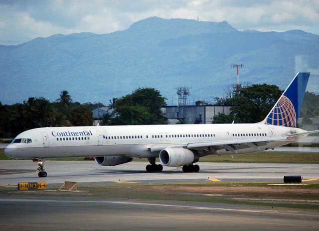 N75854 - Boeing