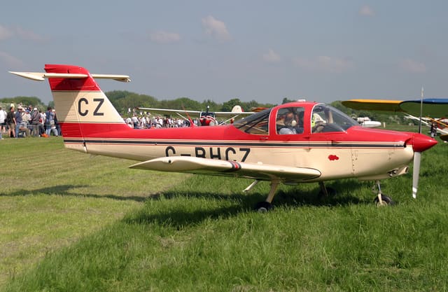 G-BHCZ - Piper