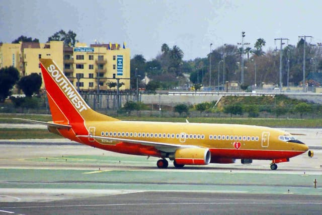 N714CB - Boeing