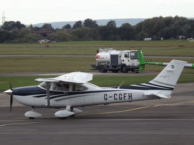 G-CGFH - Cessna