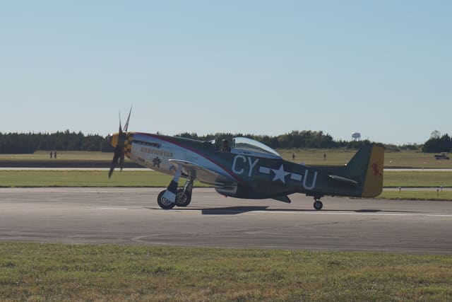 N5428V - Warbird