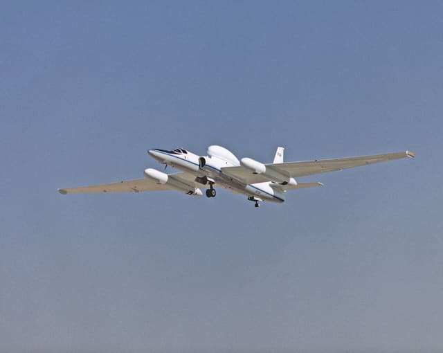 N809NA - Business jet