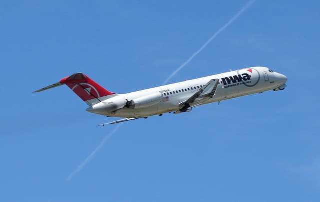 N926NW - Aircraft