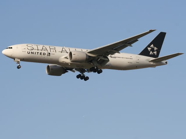 N77022 - Boeing