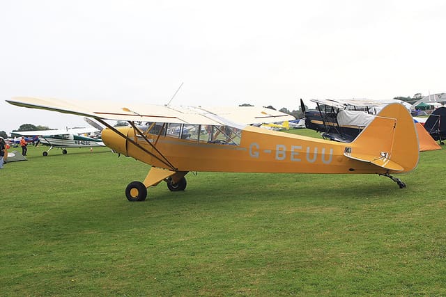 G-BEUU - Piper