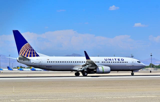 N76526 - Boeing