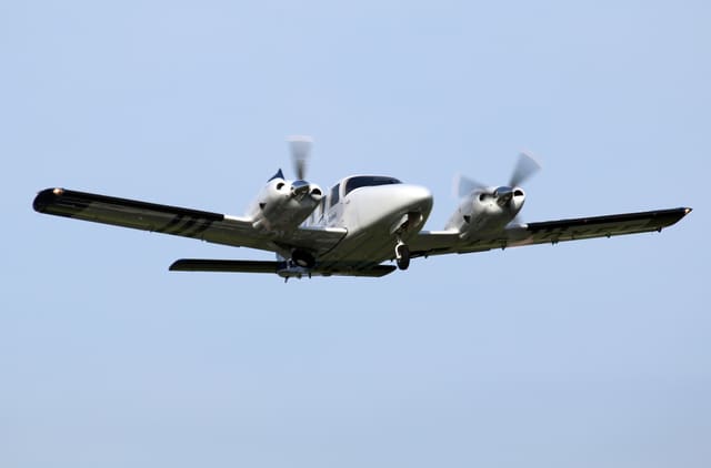 G-OXFF - Piper